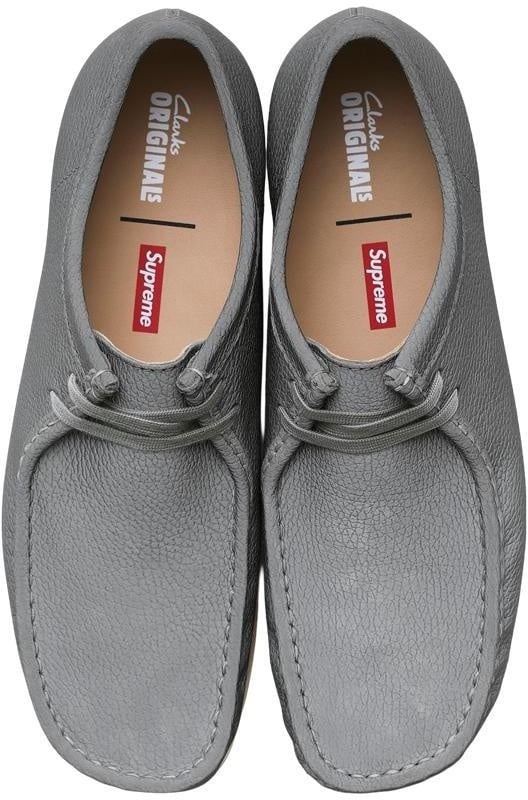 Supreme®/Clarks Originals® Reflective Wallabee® view 3
